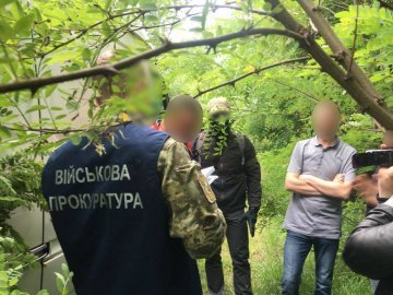 На Волині прикордонника, який «погорів» на хабарі в 1200 доларів, покарали штрафом