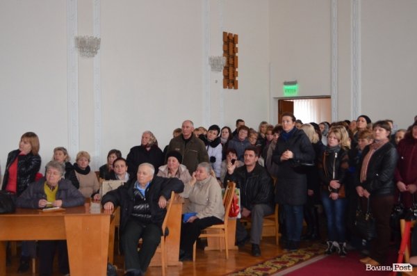 Родичі бійців АТО вимагали у Гунчика ротації. ФОТО