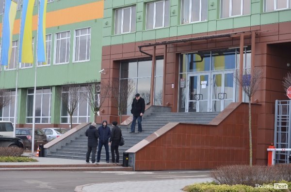 В Луцьку - обшук у брокерській фірмі. ФОТО