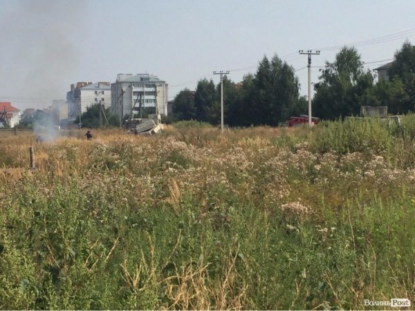 Поблизу Луцька - пожежа біля житлових будинків. ФОТО