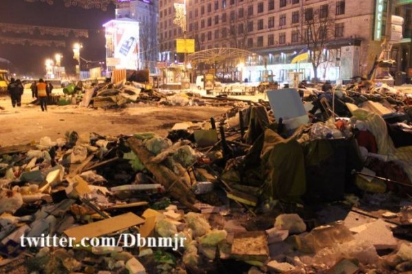 Штурм Євромайдану. ФОТО 