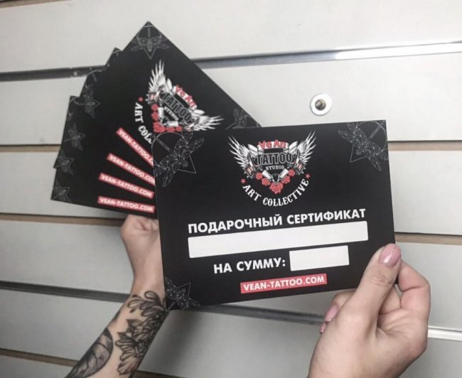 ТОП-5 «непопсових» подарунків на 8 березня, які можна купити в центрі Луцька