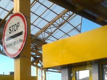 Опублікували відео 20-кілометрової черги на «Ягодині»