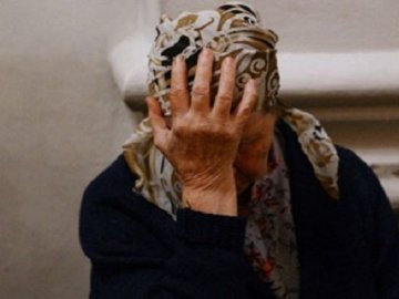 Пенсіонерка з Луцька віддала шахраям 30 тисяч гривень 