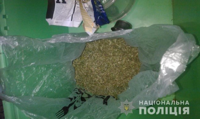 На Волині пару «гаражних» крадіїв зловили «на гарячому». ФОТО