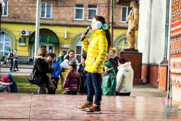 У Нововолинську ярмаркували за участю бійців 14 бригади та нацгвардійців. ФОТО