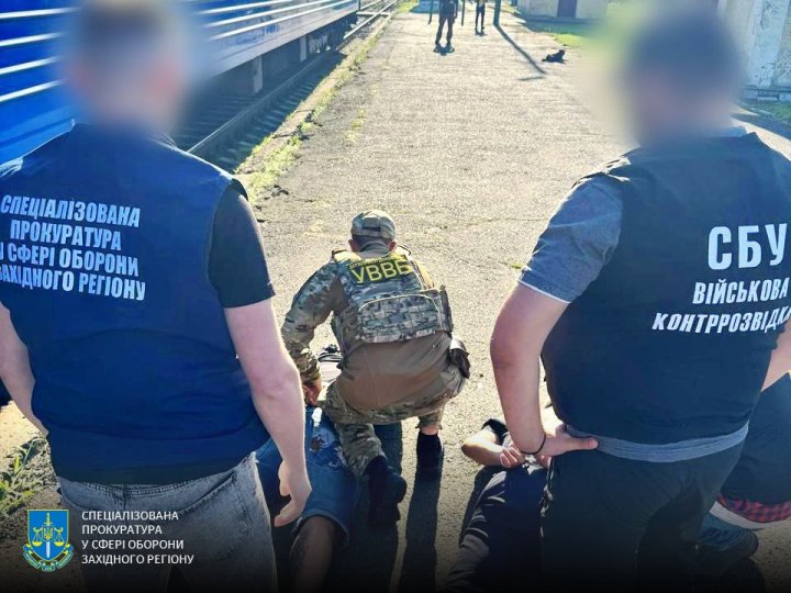 На Волині провідник за 7 тисяч доларів намагався провезти до Польщі військовозобов'язаного чоловіка