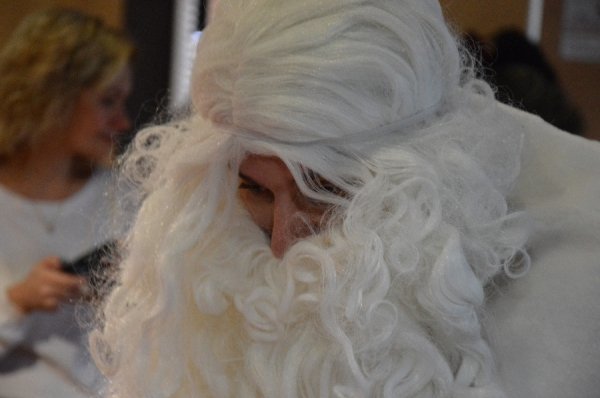 У луцькому Сіті-Парку дітей розважав Миколай з фіксиками