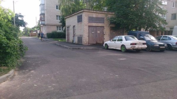 У Луцьку відремонтували двори на проспекті Волі. ФОТО