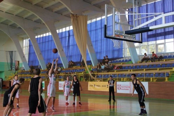 У Луцьку відбувся відкритий Кубок з баскетболу. ФОТО