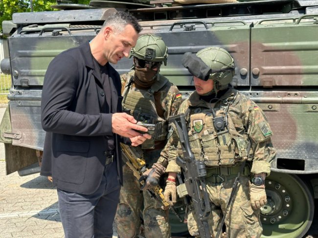 «Німеччина й надалі допомагатиме Україні та надасть необхідне озброєння», – Кличко