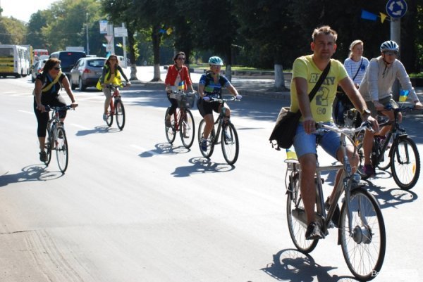 Велопробіг до Дня Незалежності в Луцьку. ФОТО