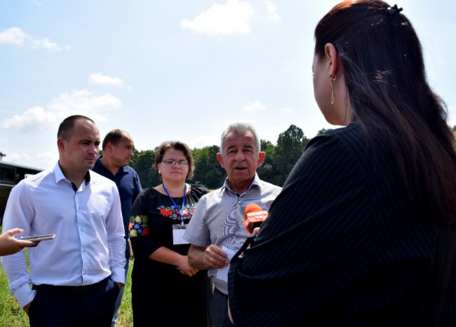 Комбайни з кондиціонерами, європейська зарплата і тонни продукції: як працює ТзОВ «Городище»