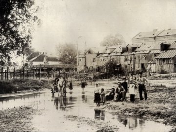 Вулички Ковеля столітньої давнини. РЕТРОФОТО