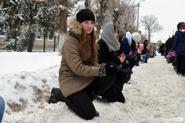 «Десантник пішов у небо»:  у Ківерцях поховали Героя Маріса Камінського