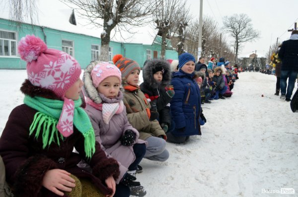 «Десантник пішов у небо»:  у Ківерцях поховали Героя Маріса Камінського