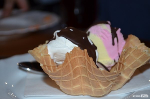 Напередодні Великодня для дітей влаштували забави. ФОТО*