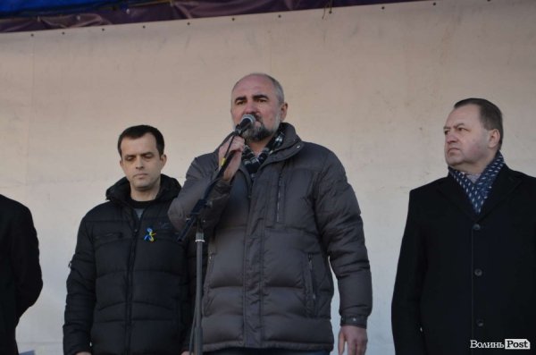 «Кадрове» віче в Луцьку. ФОТО. ВІДЕО