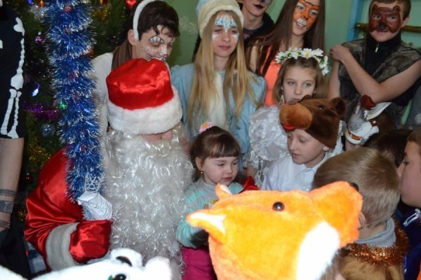 Помічники Миколая влаштували свято особливим діткам у Рожищі. ФОТО