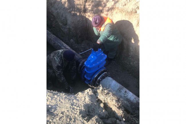 У Луцьку реконструювали аварійний водогін: мережа пройде під Стиром.ФОТО
