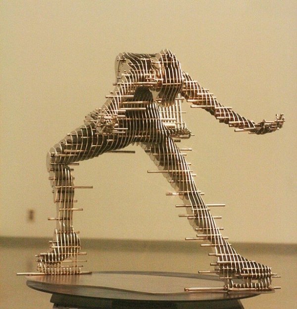 Корейський дизайнер створює вишукані скульптури із заліза. ФОТО