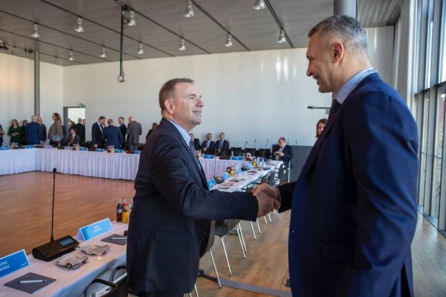 Кличко на Мюнхенській безпековій конференції: критично важливо розпочати процес вступу України до НАТО