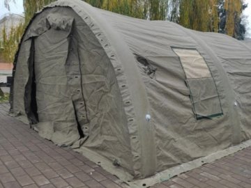 Тепло, електрика та інтернет: у Луцьку розгорнули «пункти незламності». ФОТО