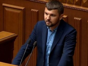 Нардеп з Волині вимагає від депутата-ґвалтівника з Рівненщини скласти мандат