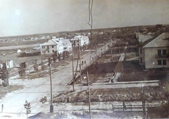 Яким було селище Іваничі у післявоєнний період. РЕТРОФОТО