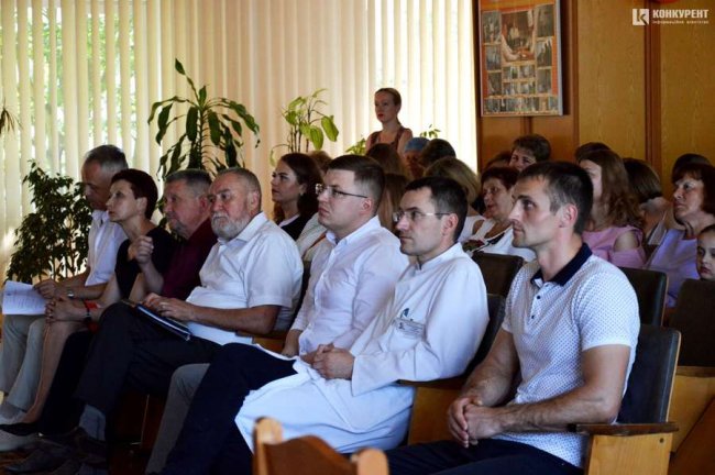 Андрій Покровський привітав луцьких медиків з професійним святом. ФОТО