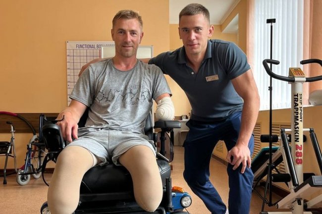 Воїн з Волині, який біля Кринок вратив руку і ноги, 14 днів чекав евакуації на острові