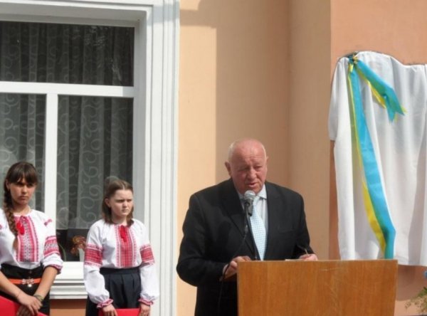 На Волині відкрито меморіальну дошку загиблому учаснику АТО. ФОТО