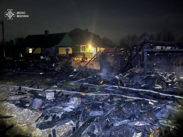 На Волині згоріла літня кухня