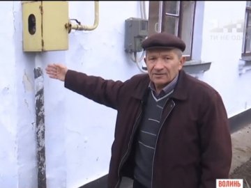 На будинках з'явились тріщини: селяни на Волині потерпають від потужної вібрації. ВІДЕО