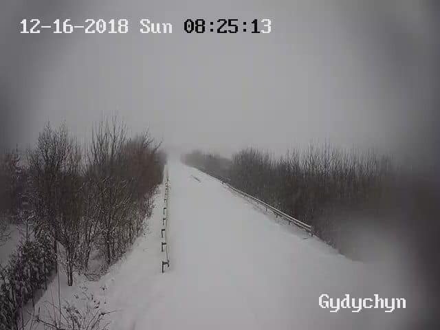 Через складні погодні умови волинян просять бути обережними на дорогах