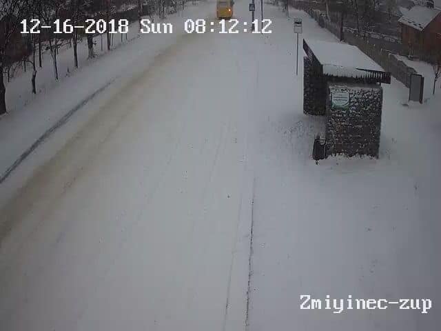 Через складні погодні умови волинян просять бути обережними на дорогах