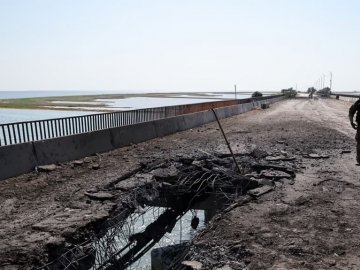 ЗСУ атакували два мости до Криму
