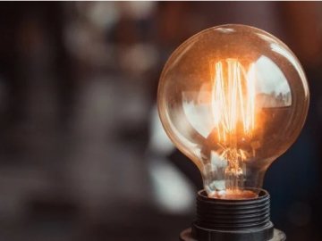 Аварійні відключення сьогодні запровадили у восьми областях України