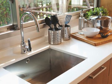 Як обрати мийку для кухні: особливості та переваги*