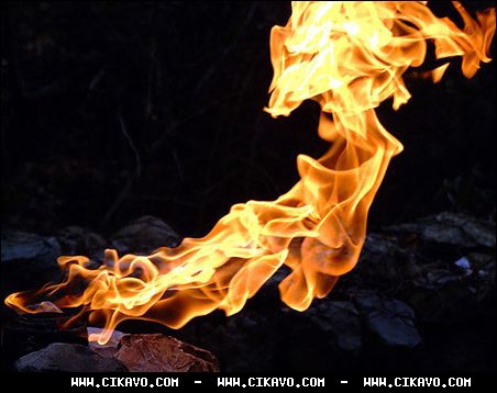 Цікаві приклади «вогняних» світлин та шоу. ФОТО. ВІДЕО