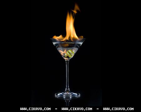 Цікаві приклади «вогняних» світлин та шоу. ФОТО. ВІДЕО