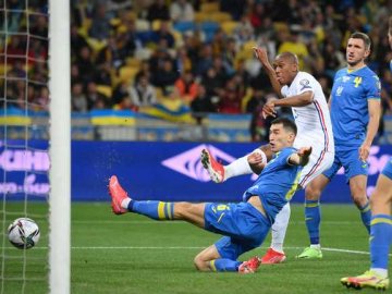 Україна зіграла внічию з Францією у відборі чемпіонату світу-2022 з футболу.ВІДЕО