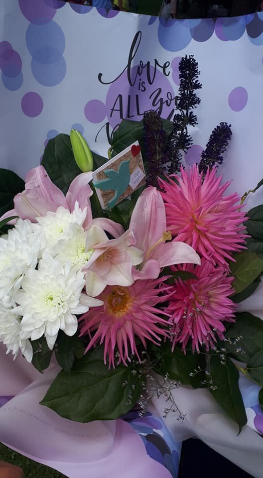 Луцькі муніципали зворушливо привітали колегу з одруженням