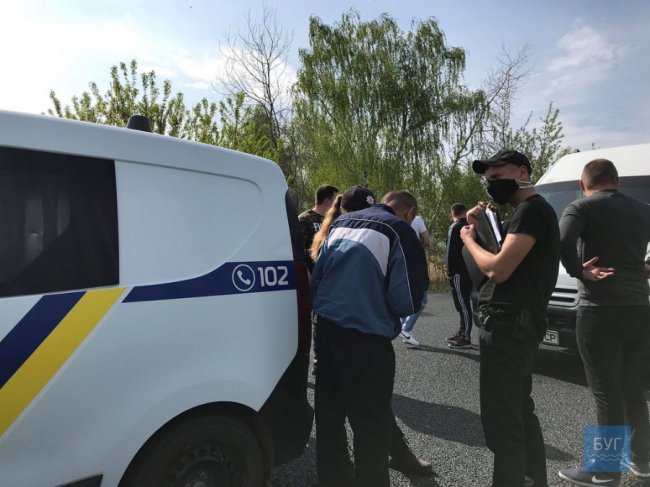 На Волині автомобіль злетів у кювет. ФОТО. ВІДЕО