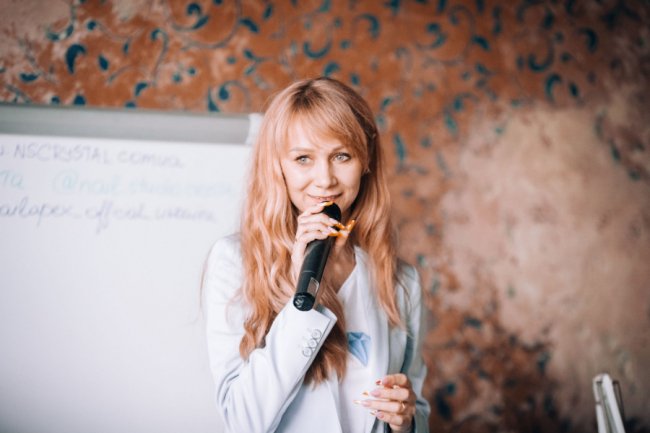 Як розкрутити Іnstagram і «напиляти» на відпочинок на островах: у Луцьку – масштабний захід для майстрів манікюру*