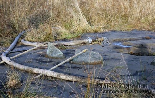 «Бурштинова мафія на Волині» - затримали наступну «армію» копачів сонячного каміння. (ФОТО)