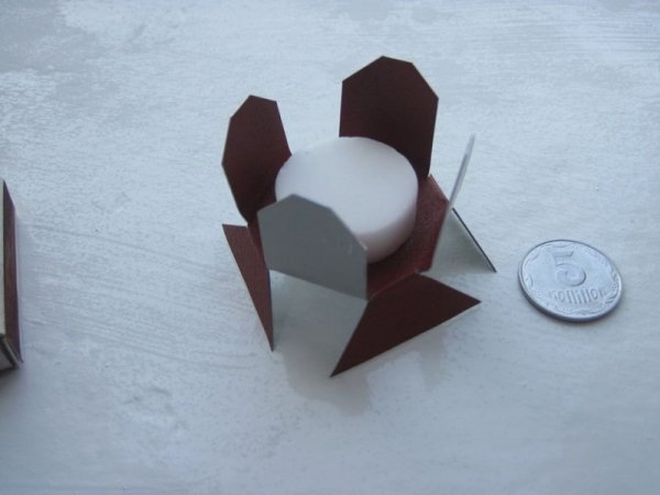 Самооборонівці  збирають продукти для сухпайків бійцям в зоні АТО. ФОТО