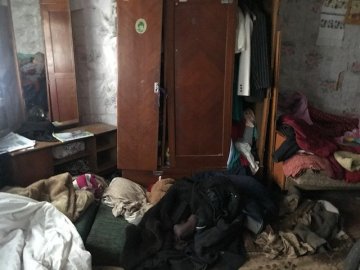 Антисанітарія, безлад та відсутність продуктів: показали умови проживання дітей з Волині