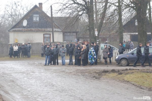 Поховали ще одного волиняна, вбитого на Майдані. ФОТО
