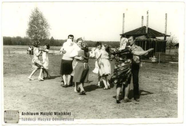 Волинські весілля на фото півстоліття тому